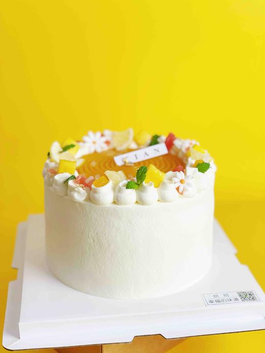 杨枝甘露蛋糕，吃上一口，芒果、椰浆、西米、红柚，整个夏天都是你的哦，还可以搭配同款杯子蛋糕，更多人分享 商品图9