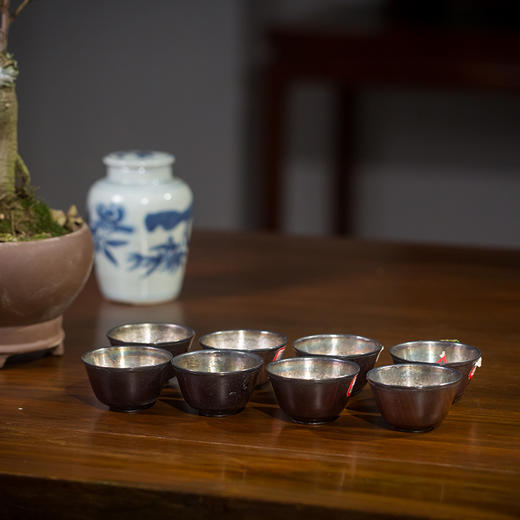 清代  银内胆紫檀杯成套（八只）（安徽省文物总店） 商品图2