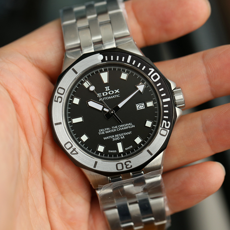 现货瑞士EDOX依度DELFIN男士自动机械手表潜水夜光防水钢带