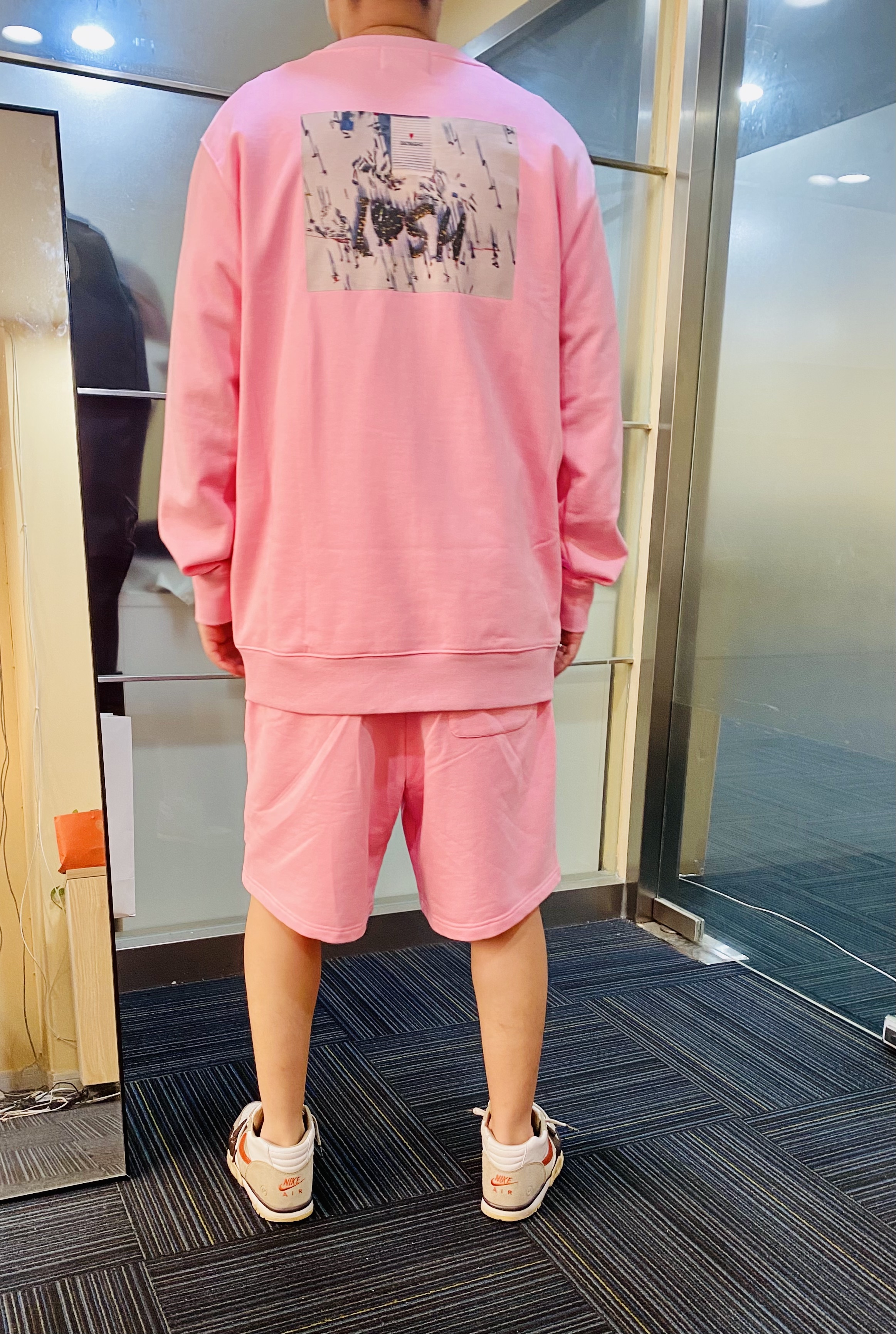 2122 SNOWHERO 秋季款 粉红卫衣+短裤 套装