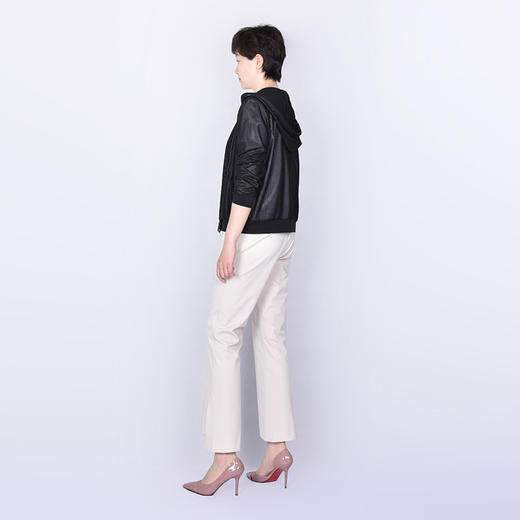 圣三利女装新款连帽外套SL121A31 商品图1