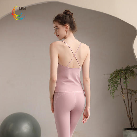 LUM29776露檬瑜伽新款瑜伽背心（含胸垫） 商品图1