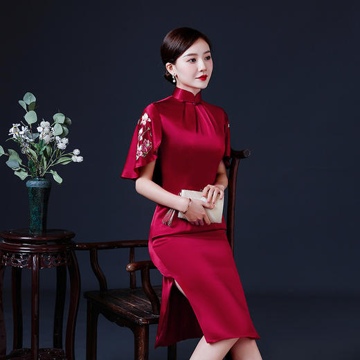 上海旗袍厂LHS-2040新款婚礼妈妈礼服 修身洋气旗袍喜婆婆婚宴装春夏款连衣裙衣 旗袍 商品图3