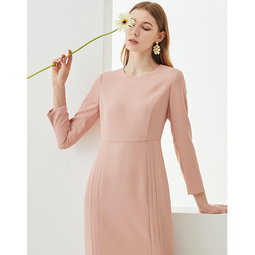 EITIE爱特爱21秋季新款时尚洋气收腰包臀显瘦气质纯色压褶连衣裙C2107820 商品图6