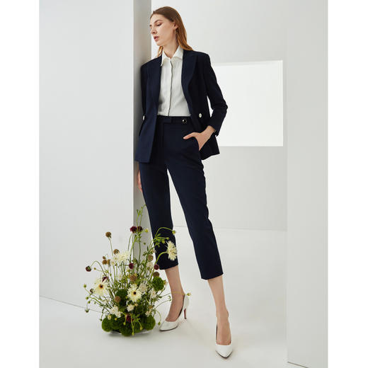 EITIE爱特爱秋季新款时尚帅气中性百搭显瘦收腰职业西装外套C2103806 商品图1