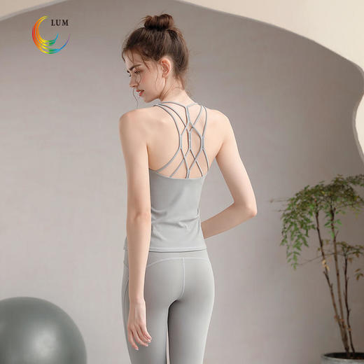 LUM29777露檬瑜伽新款瑜伽背心（含胸垫） 商品图1