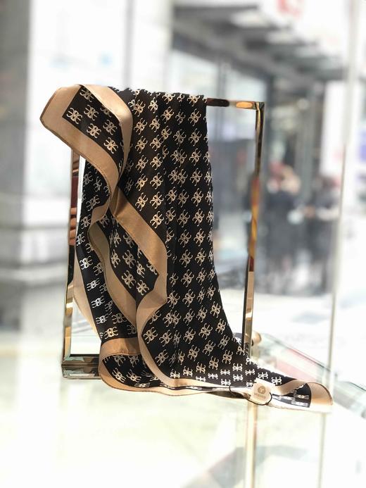 优品堂《迷缀》70桑蚕丝方巾 商品图10