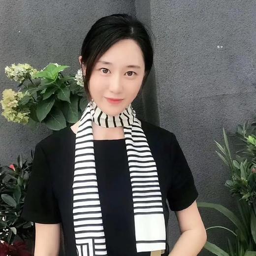 优品堂《春的律动》桑蚕丝双层条形长巾 商品图12