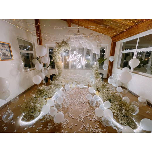 【流星花园】鲜花气球求婚布置 商品图2