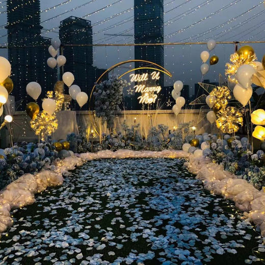 【月色缤纷】鲜花气球求婚布置 商品图2
