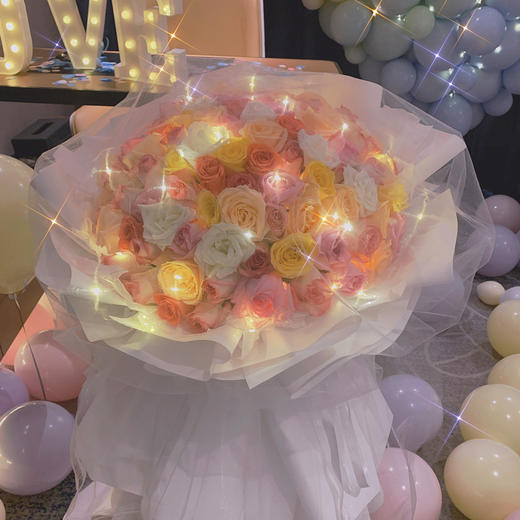 【彩虹之心】鲜花气球求婚布置 商品图5