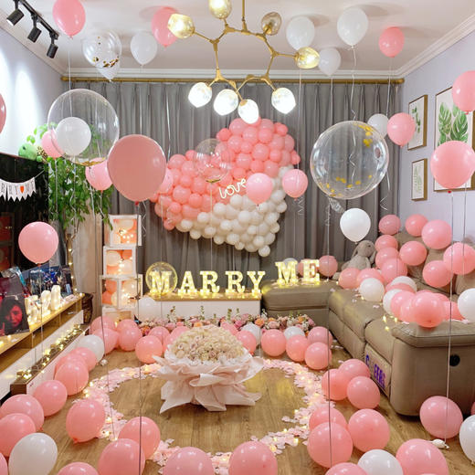 【浪漫满屋】鲜花气球求婚布置 商品图0