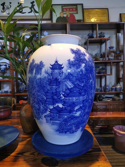 曹细毛作品：青花山水＜滕王阁＞萝卜瓶，工笔山水 商品图1