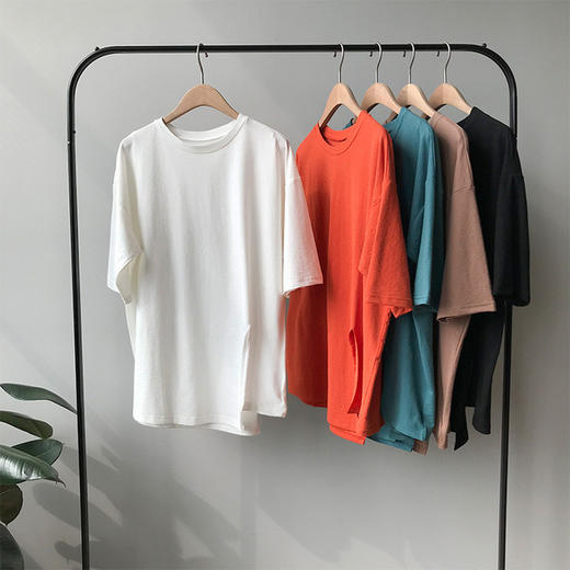 【服饰鞋包】言双韩版宽松中长款设计感不规则开叉上衣短袖女ins潮 商品图2