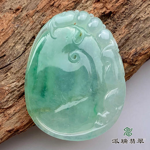 派瑞翡翠 翡翠挂件 糯种 绿色 商品图1