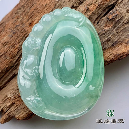 派瑞翡翠 翡翠挂件 糯种 绿色 商品图4