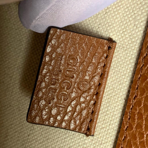 夏日特惠💰1400【原厂皮】原单古驰400249牛仔布系列酒神中号 商品图8