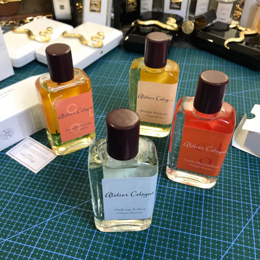 168🉐️包邮抽香水盲盒，内含2瓶大瓶正装！！！
香水新手盲入好选择👍 商品图14