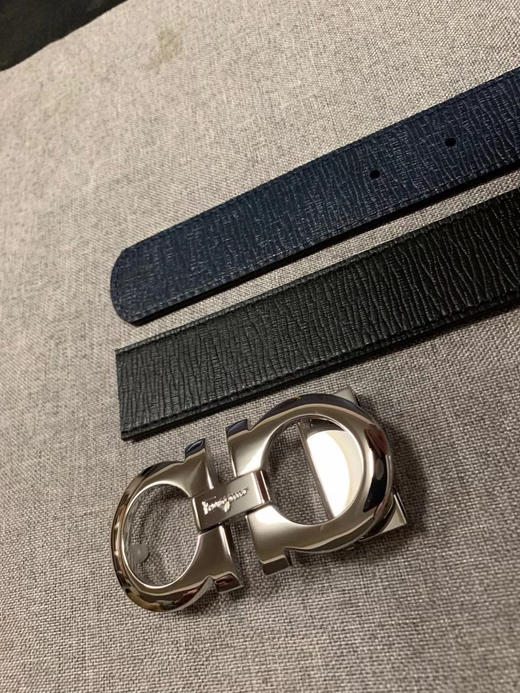 菲拉格慕经典款两色带身可用腰带 商品图1