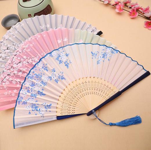 【扇子】*夏季中国风古风汉服绢扇折扇 商品图0