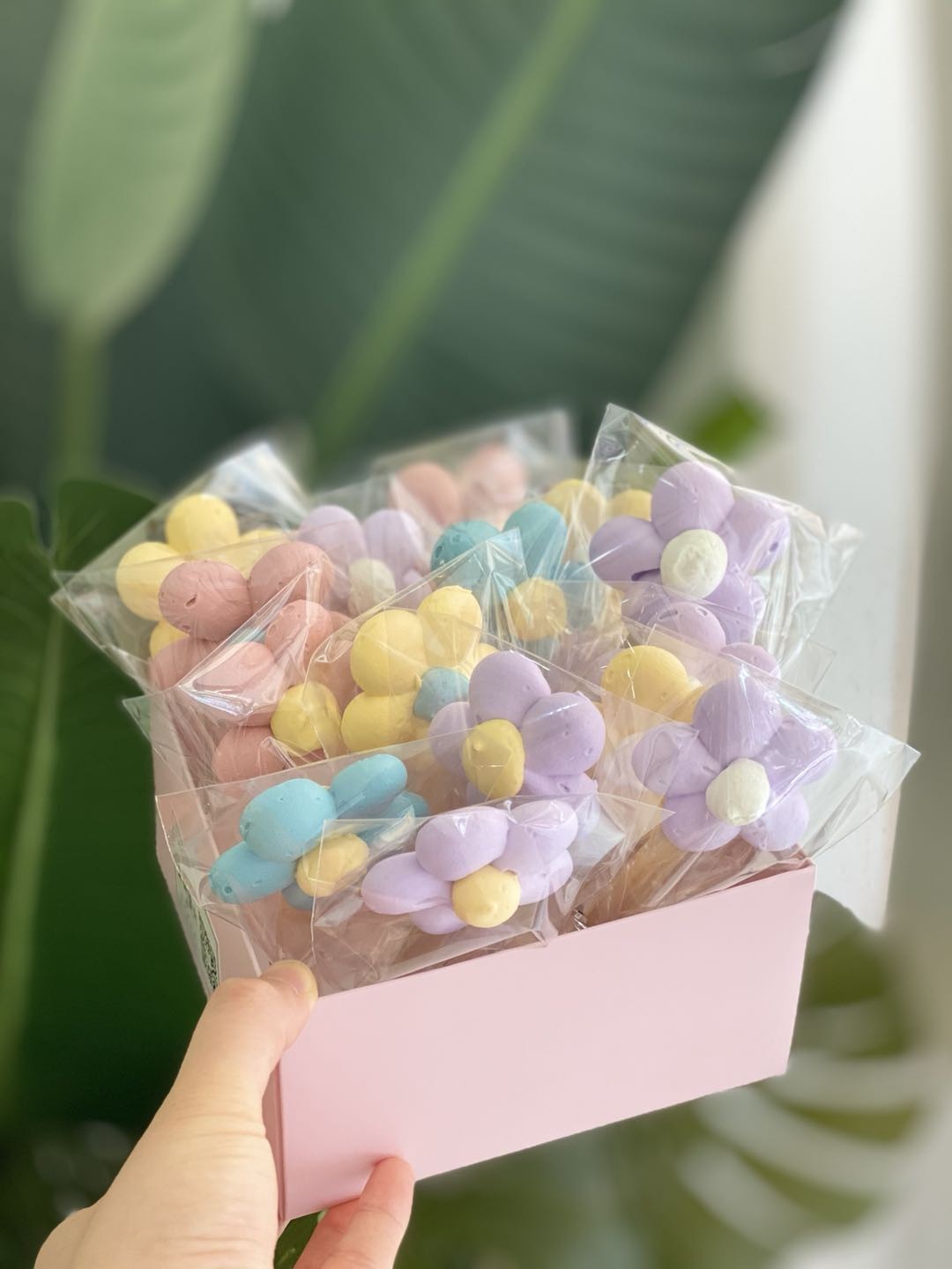 小花花蛋白糖（颜色随机）