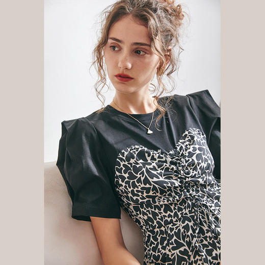 欧芮儿碎花雪纺连衣裙2021新夏收腰显瘦经典复古黑白气质垂坠感裙 商品图0