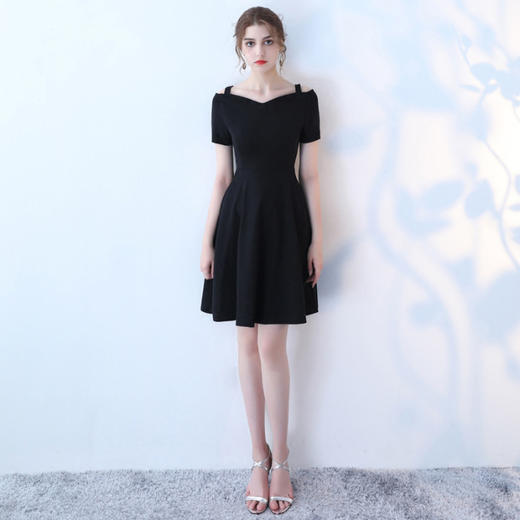 新款春夏吊带短袖赫本V领纯色小黑裙休闲气质百搭蓬蓬连衣裙潮 商品图2