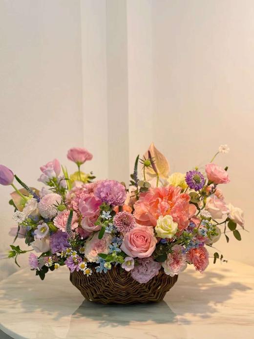 Flowerbene【花有独钟】私人订制甜蜜之恋鲜花花篮 商品图1