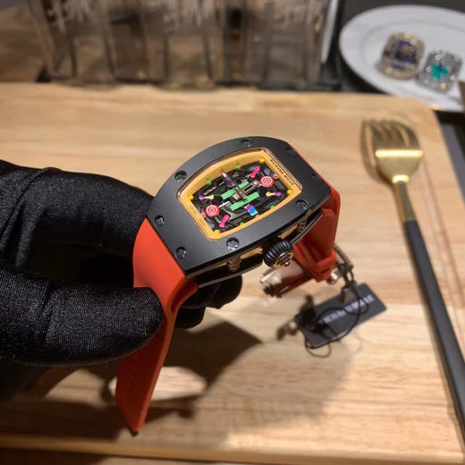 理查德米勒 RichardMille RM07糖果棉花糖 碳纤维/黑白陶瓷表壳 最新爆款 bon bon系列稀有的作品！克服传统工艺打破模式！ 商品图11