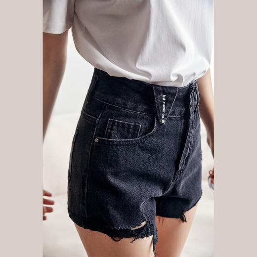 欧芮儿黑色牛仔裤女2021新款高腰显瘦时髦炸街散口边短款热裤 商品图1