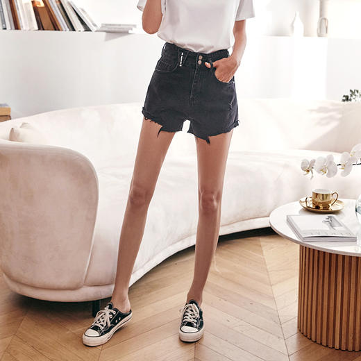 欧芮儿黑色牛仔裤女2021新款高腰显瘦时髦炸街散口边短款热裤 商品图0