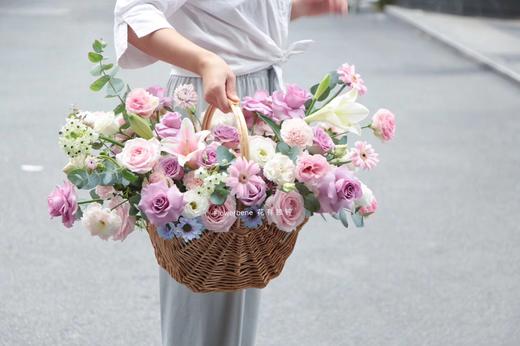 Flowerbene【花有独钟】私人定制 鲜花手提篮 商品图1
