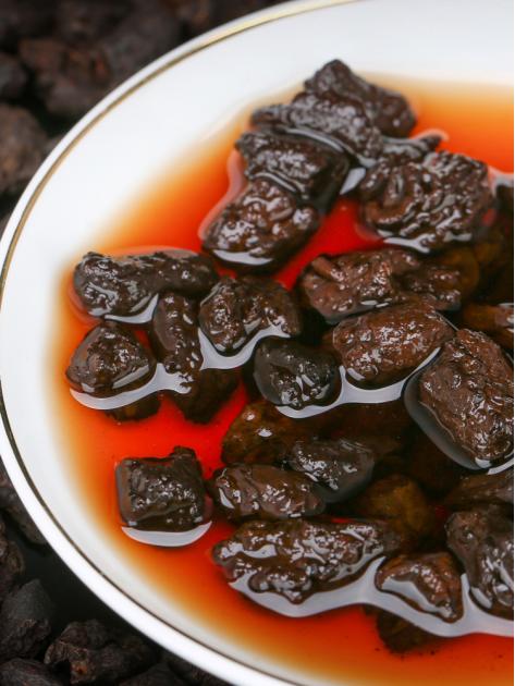 【碎银子茶】10年陈化、茶汤透亮、口感香糯顺滑，一提一斤装 商品图5