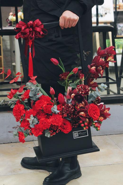 Flowerbene【花有独钟】私人订制心语星愿鲜花超大手捧花篮 商品图1