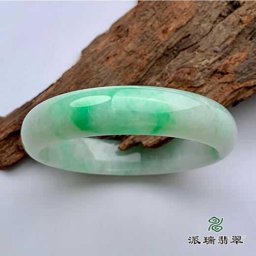派瑞翡翠 翡翠手镯 糯种 绿色 商品图1