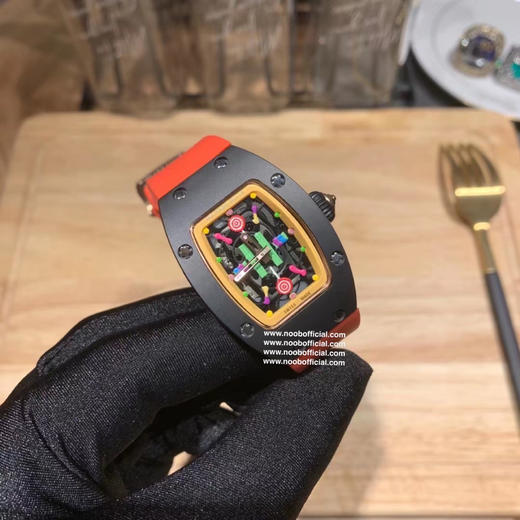 理查德米勒 RichardMille RM07糖果棉花糖 碳纤维/黑白陶瓷表壳 最新爆款 bon bon系列稀有的作品！克服传统工艺打破模式！ 商品图1