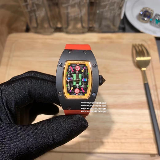 理查德米勒 RichardMille RM07糖果棉花糖 碳纤维/黑白陶瓷表壳 最新爆款 bon bon系列稀有的作品！克服传统工艺打破模式！ 商品图0