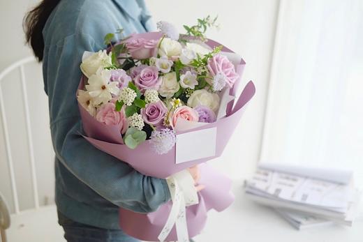 Flowerbene【花有独钟】私人定制 鲜花花束 商品图1