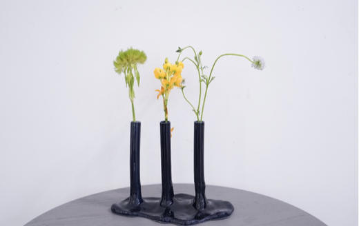 艺术家王画烛台作品-有根的花 商品图4