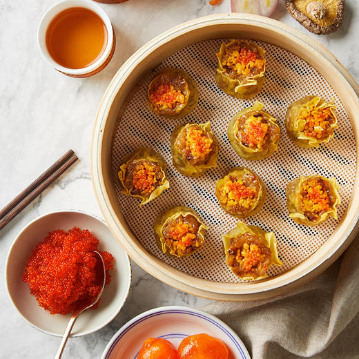 飞鱼籽咸蛋黄糯米烧麦 Sticky Rice Shumai with Fish Roe and Salty Egg Yolk 商品图2