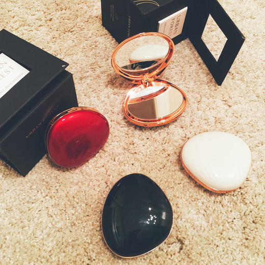 【已下架】积分换购 | URBANFOREST海贝USB贝壳暖手宝移动电源（不支持无理由退换）[福利品] 商品图0