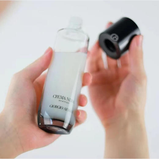 【专柜小样】意大利 Armani阿玛尼 黑钥匙至臻奂颜修护凝液 液体面霜 10ml t 商品图6