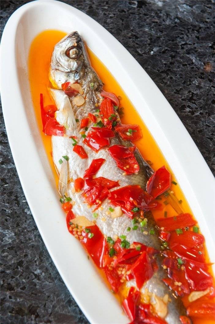 剁椒白鱼.jpg 剁椒白鱼.jpg