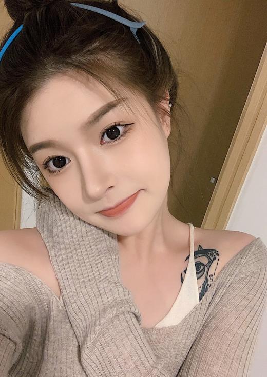 medusee 极简星星黑/极简星星巧 商品图1