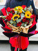 阖家幸福----红色经典系列向日葵康乃馨花束含配送 商品缩略图1
