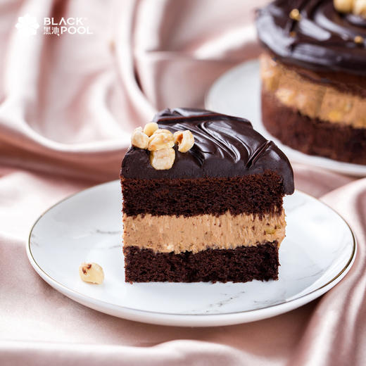 【熔岩榛子巧克力蛋糕】味道浓郁、脆滑口感 商品图3