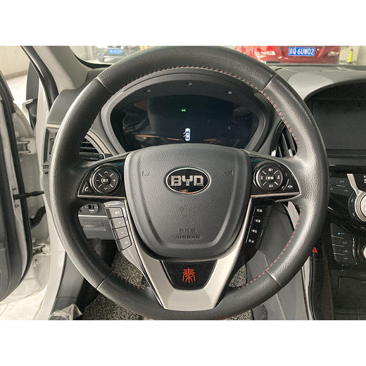 【特价月租-北京】比亚迪 秦EV300 豪华型 商品图4