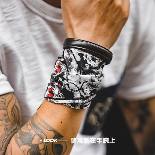 工装优选 日系复古刺青百虎图方巾扣饰品阿美咔叽领巾街头头巾男潮 商品图3