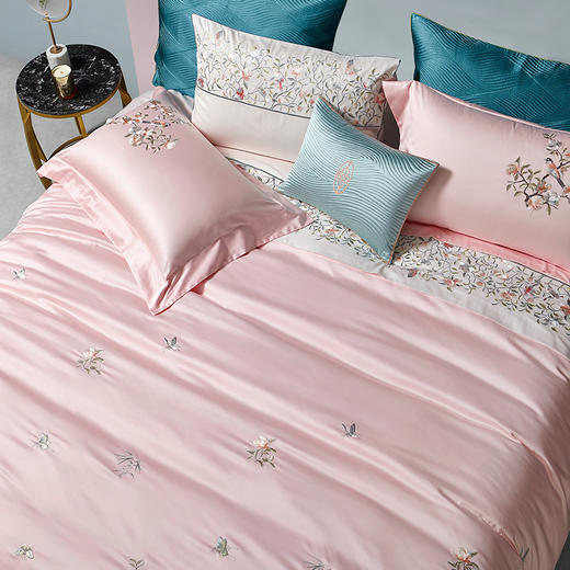 whinny/惠谊 新中式婉约100S新疆长绒棉全棉绣花四件套 雅韵凝脂 商品图3