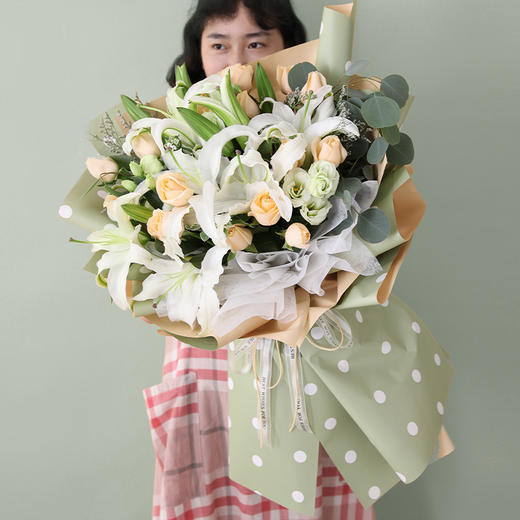 33朵百合混搭清新风花束-送女朋友老婆妹妹闺蜜女生节母亲节生日节日祝福 商品图4